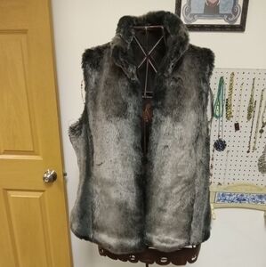 Women's Gray Faux Fur Vest